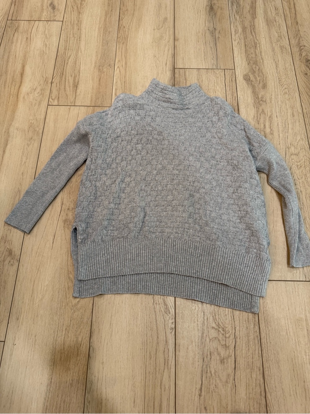 Vince Camuto Light Gray Cowl Neck Textured Sweater